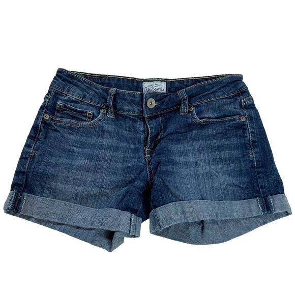 AEROPOSTLE Juniors 1/2 Blue Jean Cuffed Denim Shorts y2k Cutoff Low Rise 28 - Picture 1 of 4